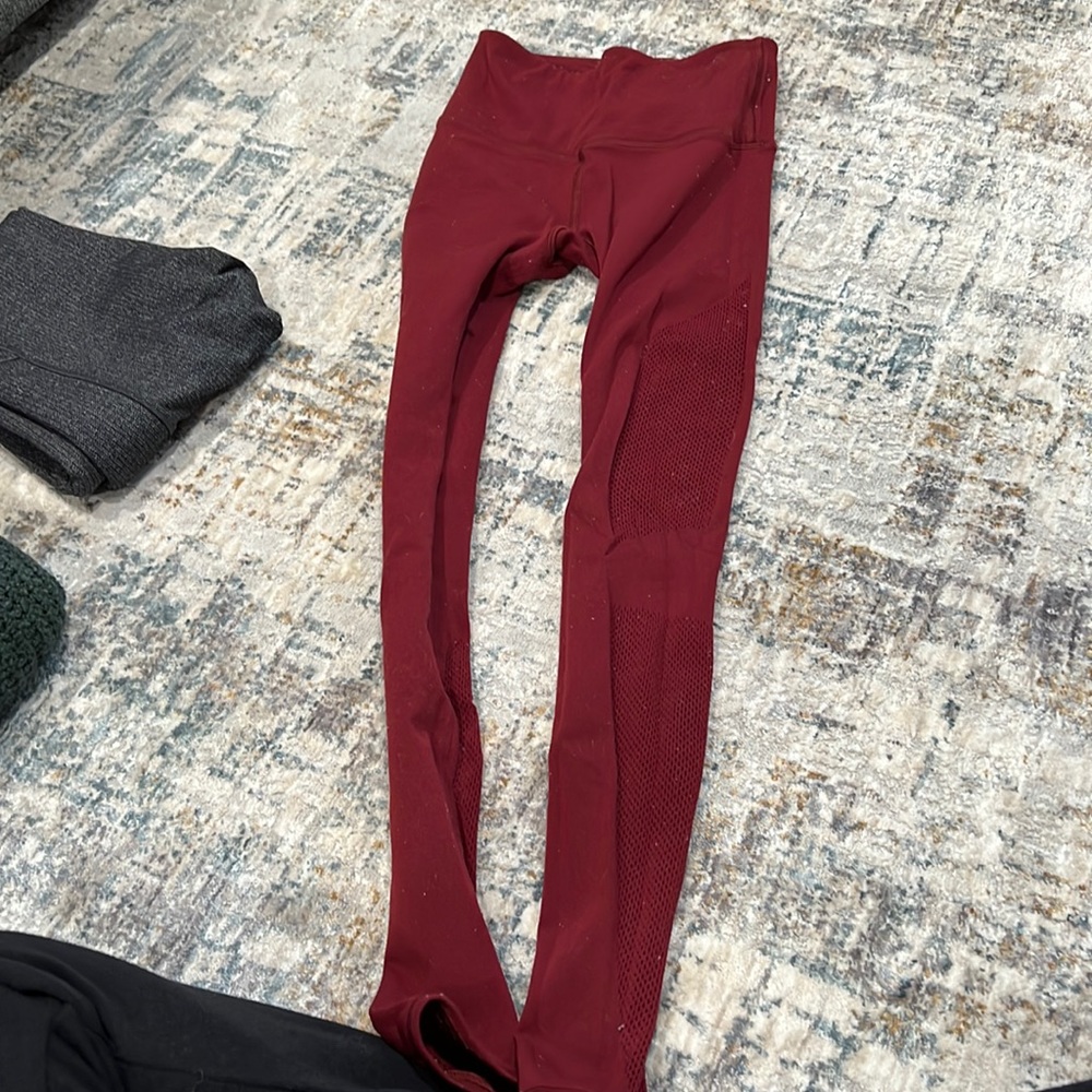 Lululemon Fish Net Like leggings